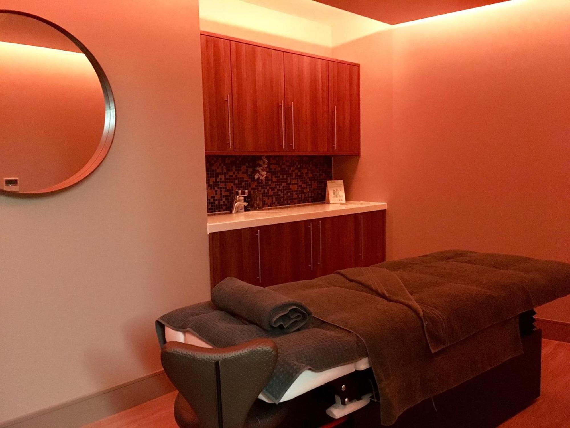 Spacious Primrose Lodge For 6 With Hot Tub At A Spa Resort Chudleigh Екстер'єр фото